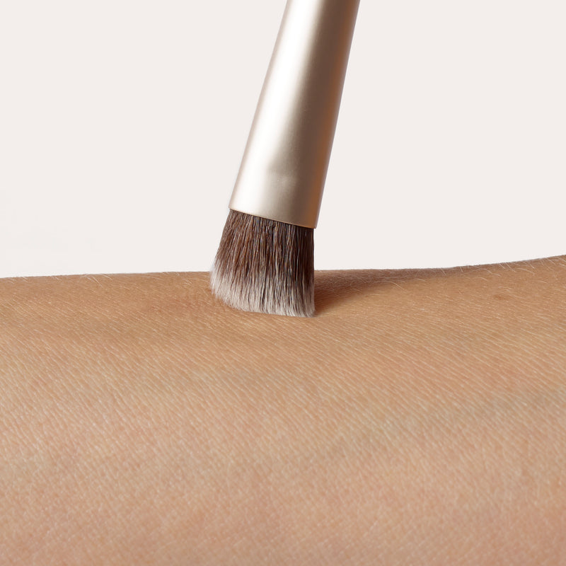 Fluffy Eye Brush